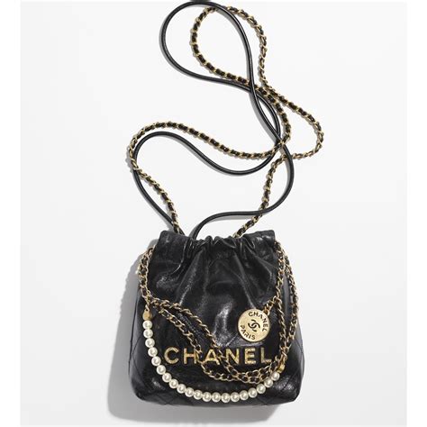 chevron black small chanel|Chanel 22 mini handbag, Shiny calfskin & gold.